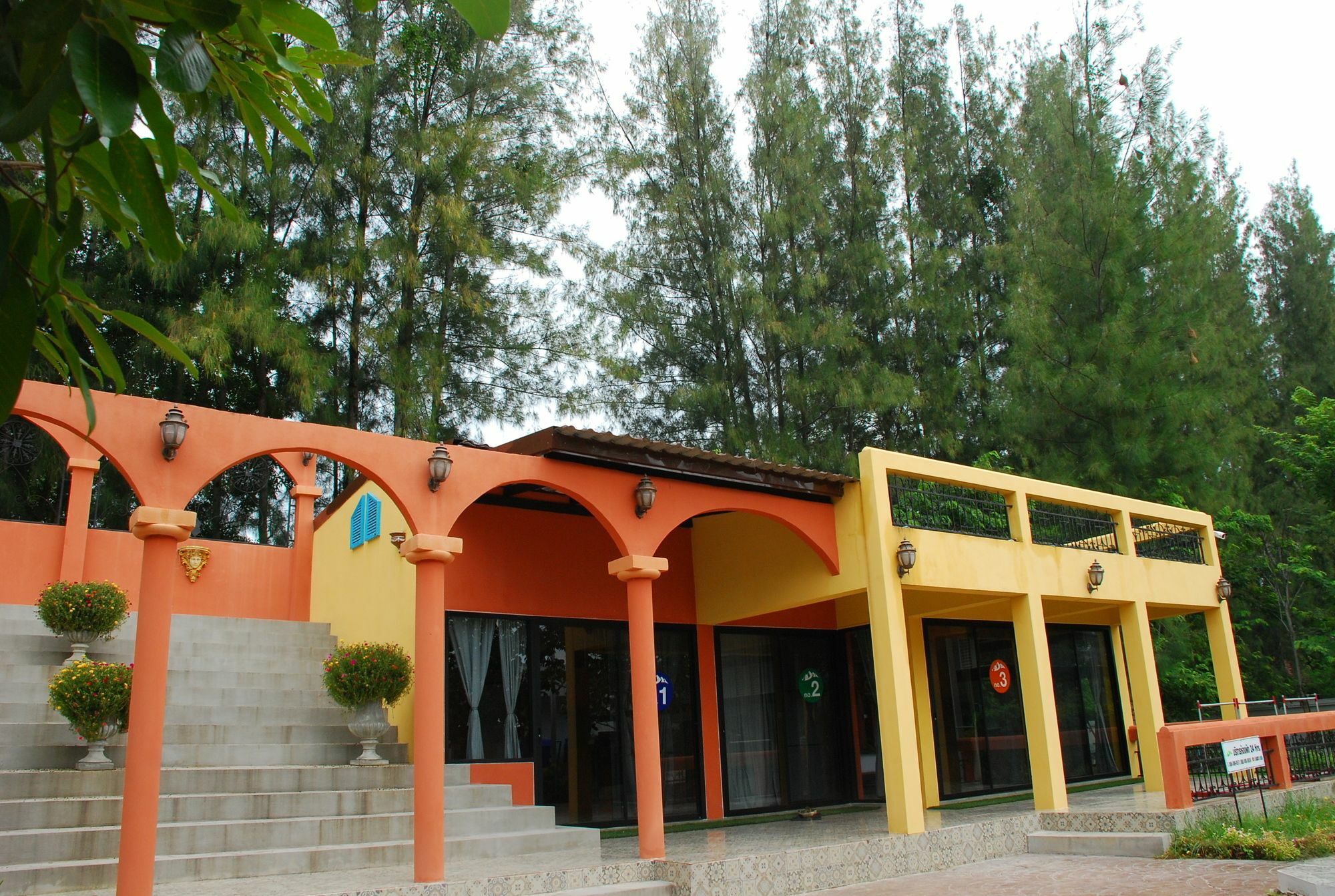 Phutara Accomodation تشا أم المظهر الخارجي الصورة